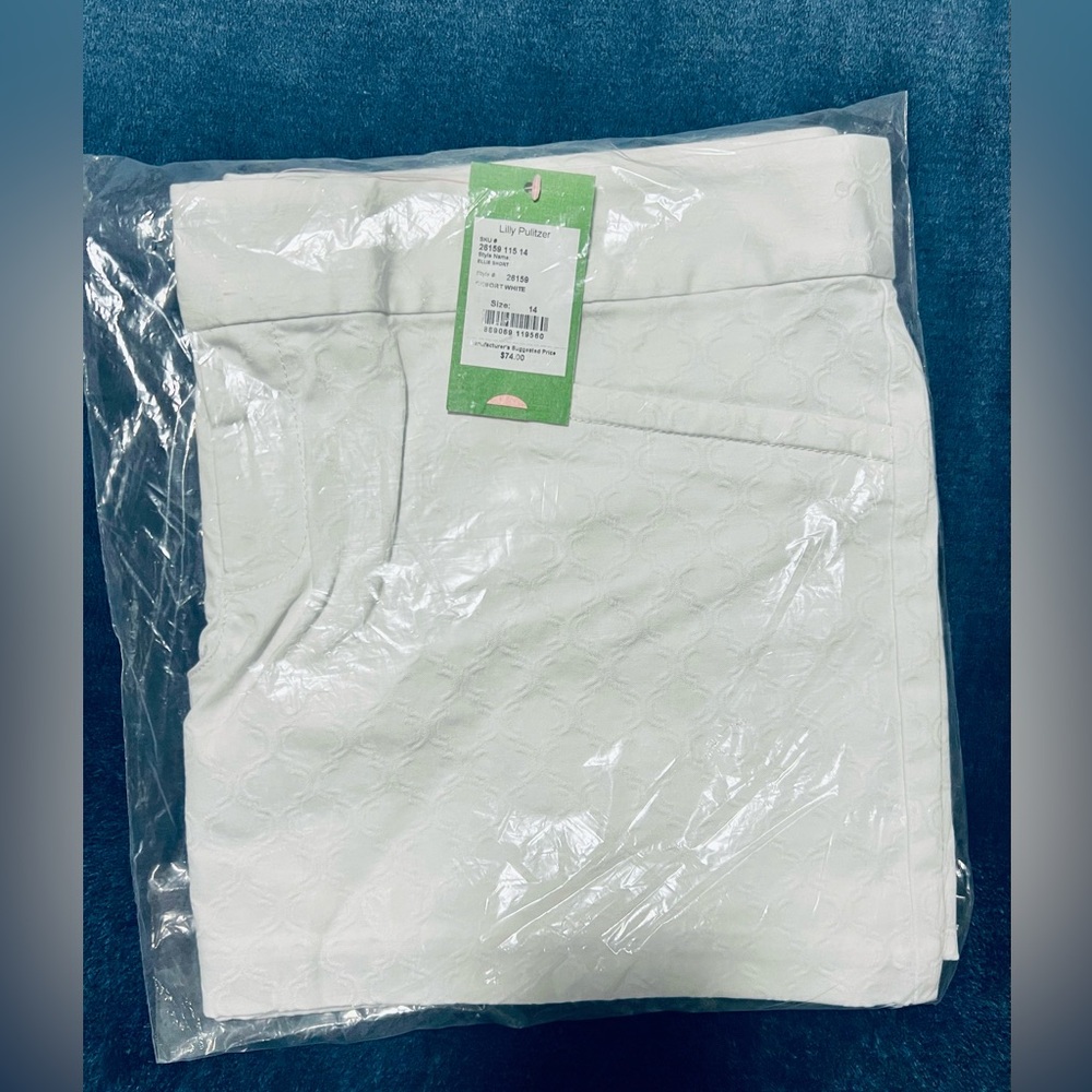 NWT Lilly Pulitzer Ellie stretch shorts in Resort White Sz 14 - Picture 4 of 7